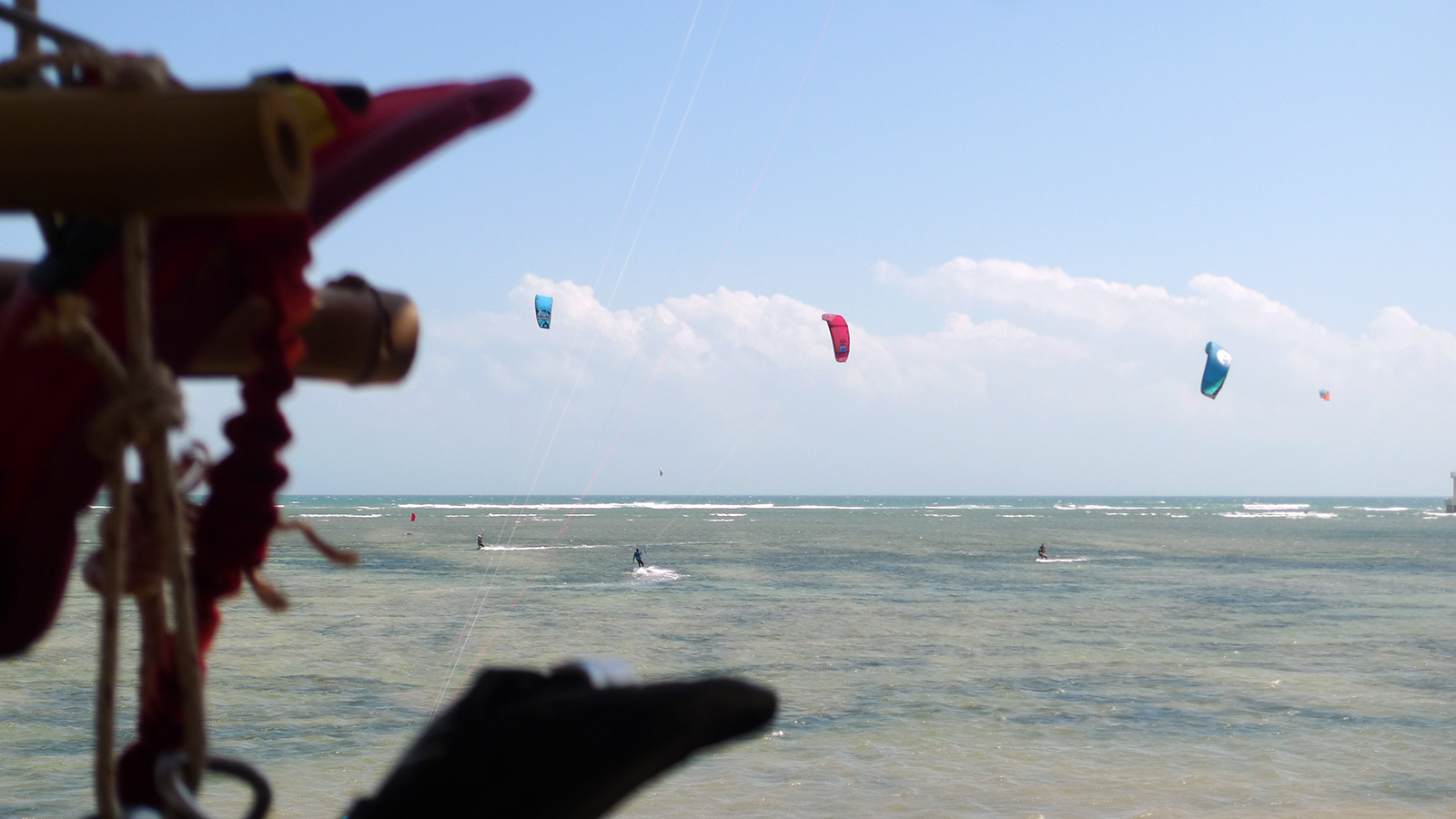 Min Hoa lagun kitesurfing i Phan Rang, Vietnam,