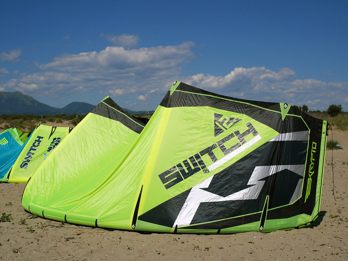 Switch Krypto 12m kite seen from side angle.